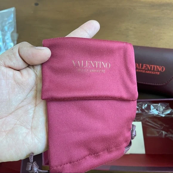 VALENTINO Rouge Absolute Rockstud Sunglasses NWT